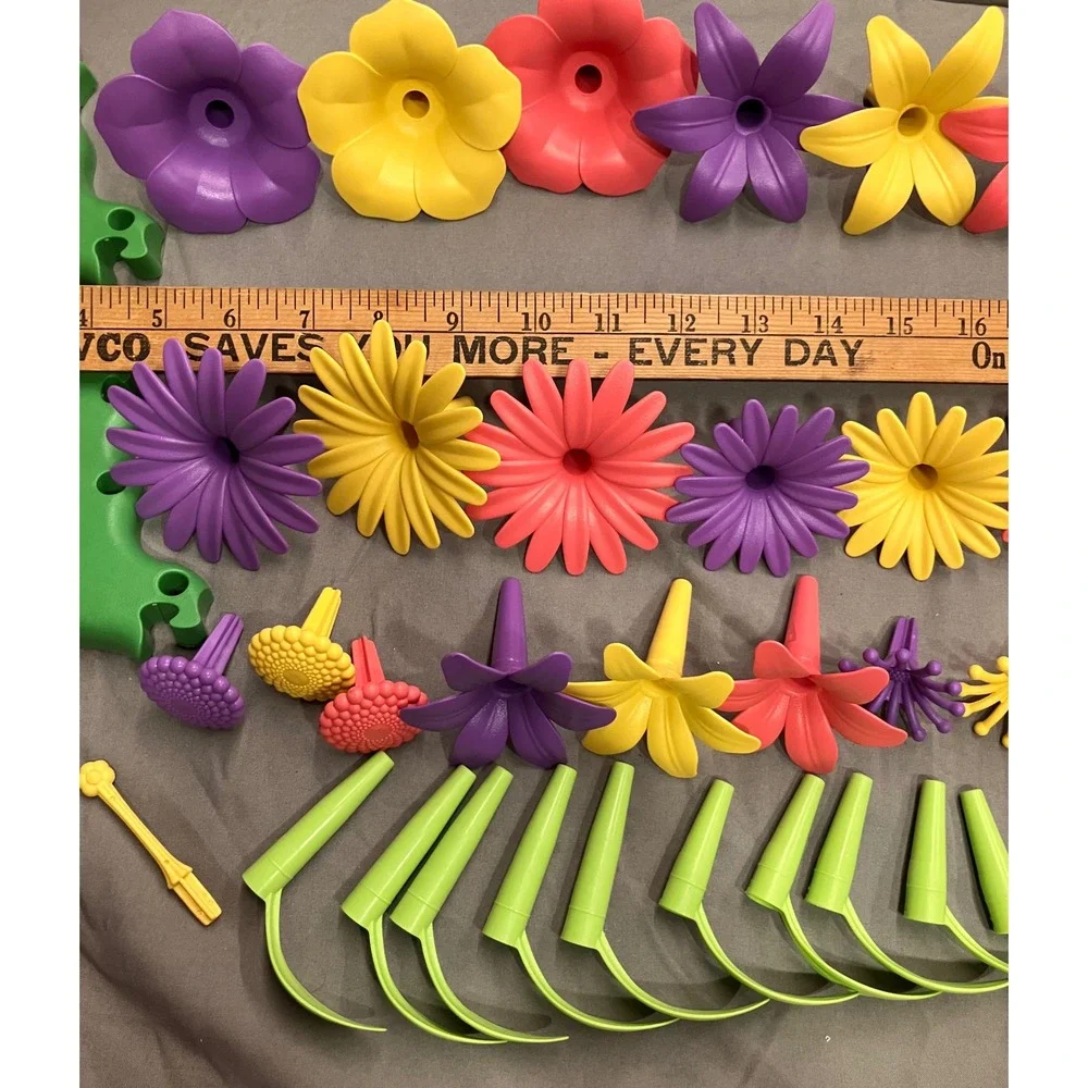 Green Toys Build-a-Bouquet Kids OS Multicolor Floral Stacking Set
